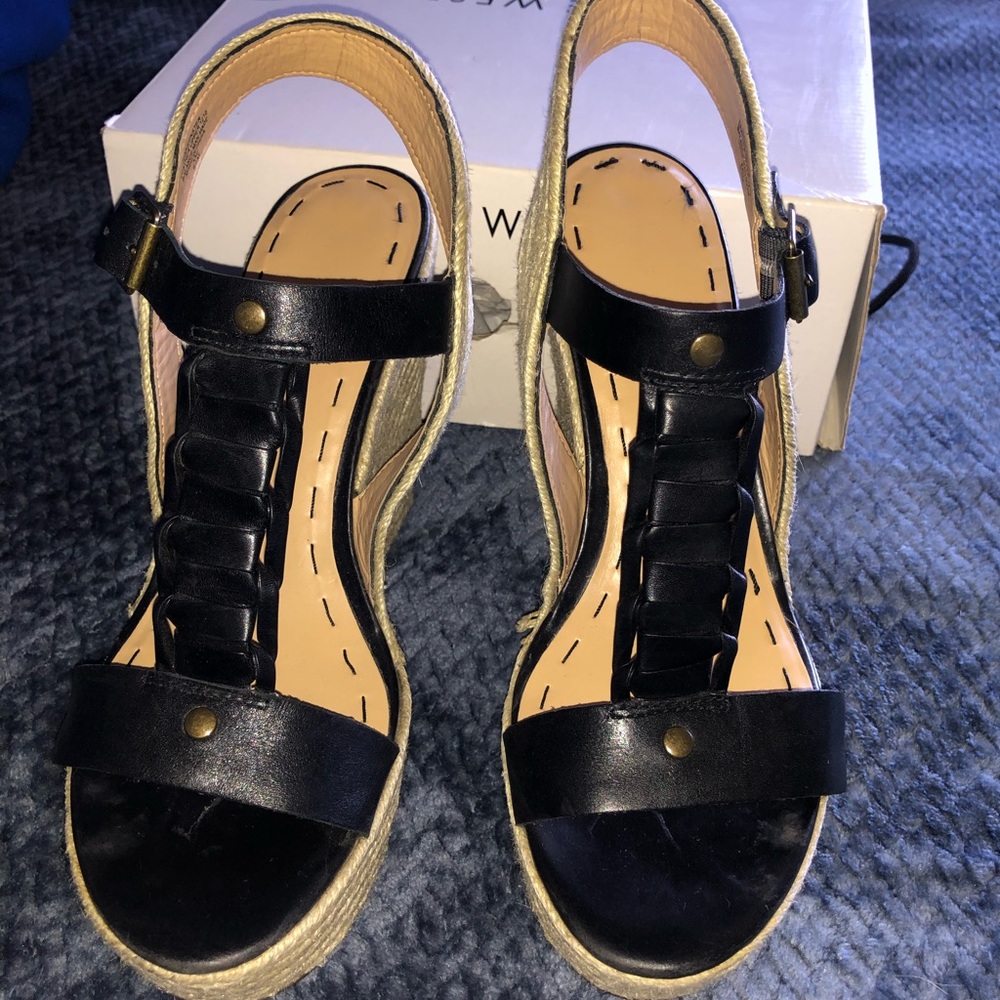 Nine West Keenster Black Wedges